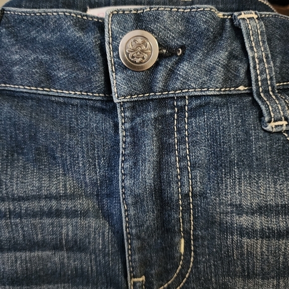 Nobo No Bounderies Blue Denim Cuffed Jean Shorts Juniors Size 7 Casual Summer - Picture 3 of 8